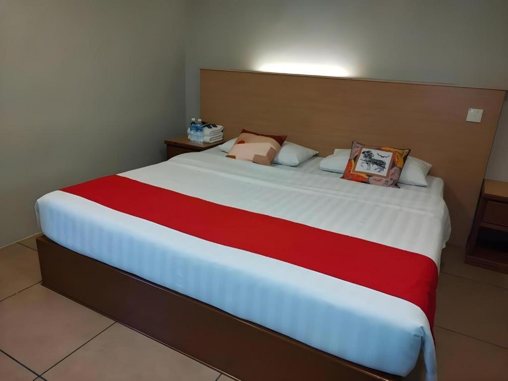 River Park Hotel Sibu Εξωτερικό φωτογραφία