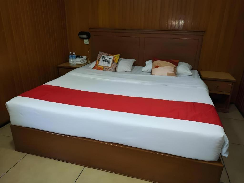 River Park Hotel Sibu Εξωτερικό φωτογραφία